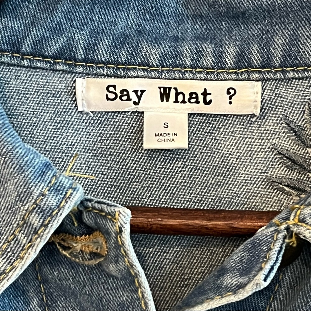 Say What? Embroidered Boho Denim Jacket Floral Blue and White Embroidered Sz S - Picture 3 of 9